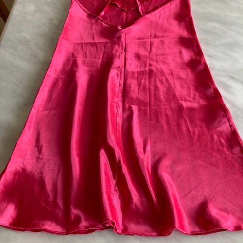 Lingerie fuchsia satin like new, size S