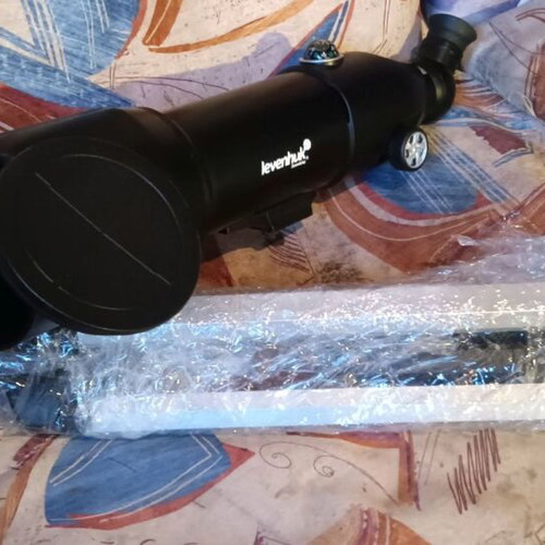 Telescope binoculars 80mm with tripod and case like new