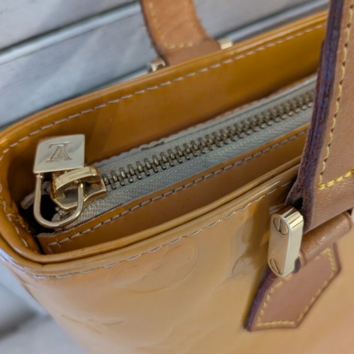 Louis Vuitton Houston Tote Bag like new, yellow and gold
