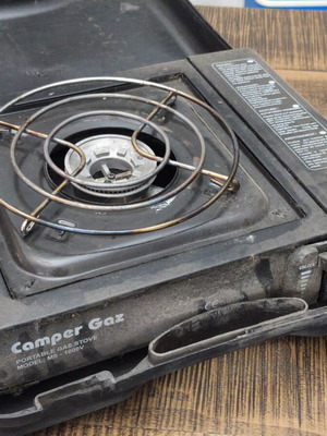 Camper Gaz MS-1000V portable gas stove used for camping