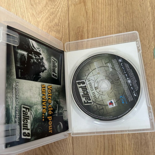 Fallout 3 PlayStation 3 (PS3) like new with manual