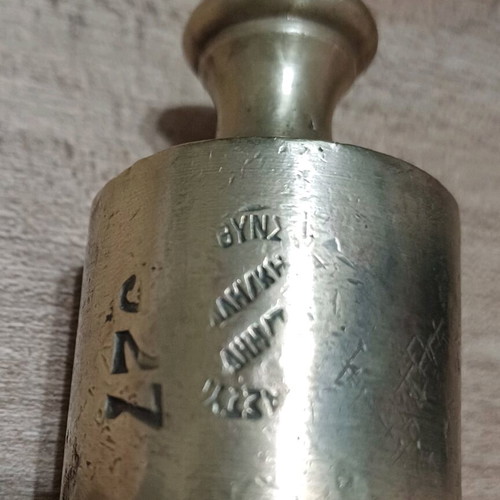 Bronze weight 100 dram used