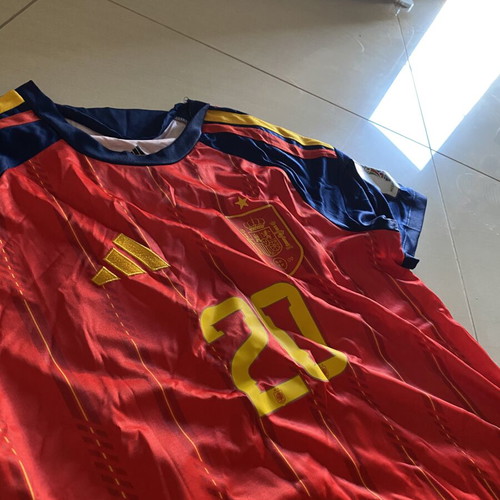 Spain jersey Pedri 20, World Cup, size Medium