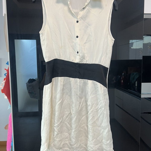 Stefanel women's dress size small, like new, white with black detail