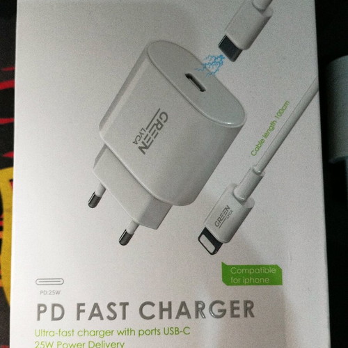 25W PD charger with Lightning cable like new