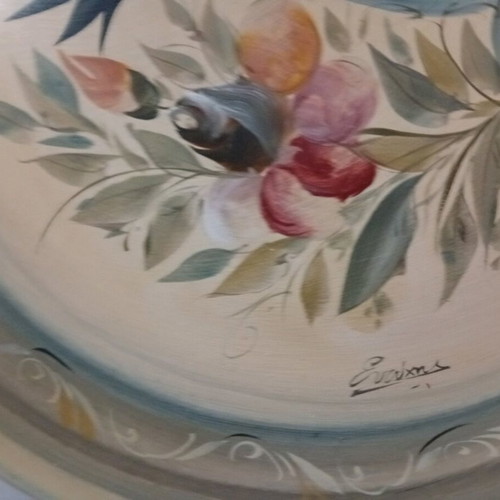 Handmade plates hand-painted like new