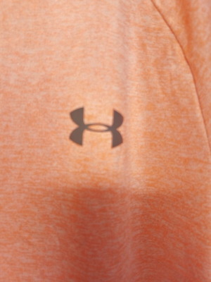 Under Armour αθλητικό T shirt σαν καινούργιο, μέγεθος M, κόκκινο πορτοκαλί