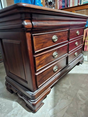 Buffet table like new, solid wood with multiple drawers
