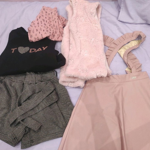 Clothes for 6-year-old girl Miss Ebita and others