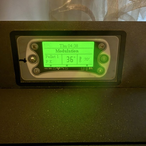 MBZ Italfuoco Ambra Hydro 24kW pellet stove like new