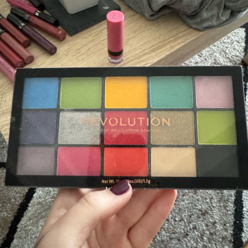 Revolution Euphoria eyeshadow palette like new, lightly used