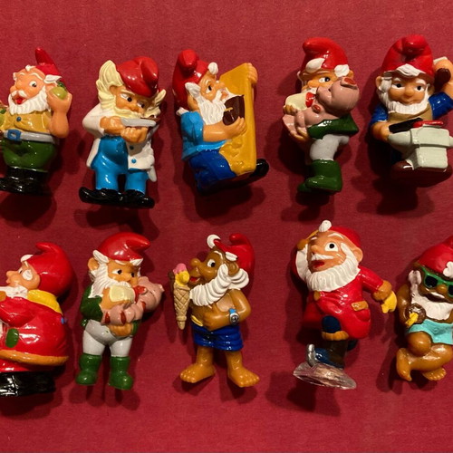 Kinder Surprise toy collection from 1990s like new