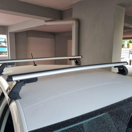 Hermes GS3 ALU aluminum roof bars used with security locks