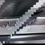  Fujitsu Laptop E756