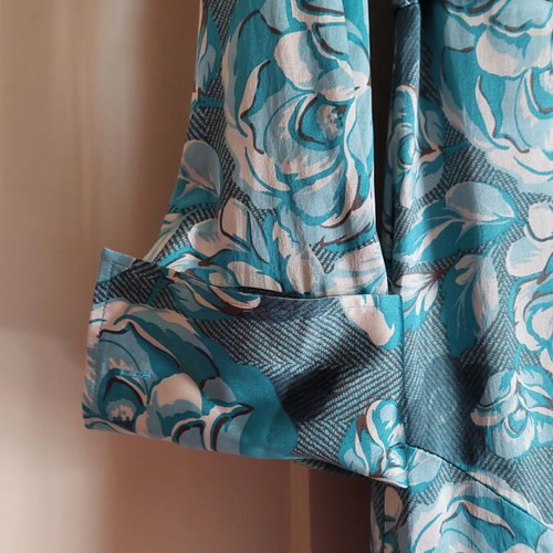 Karen Millen floral silk dress with removable belt, like new, size 38