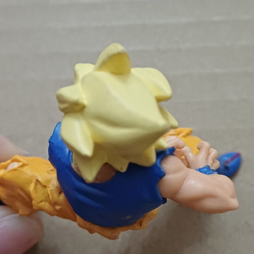 Son Goku figure from Dragon Ball Z like new