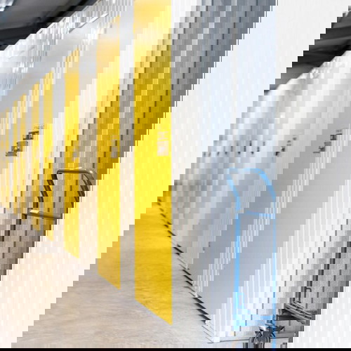 Closed storage 8 sqm in Ilioupoli Athens