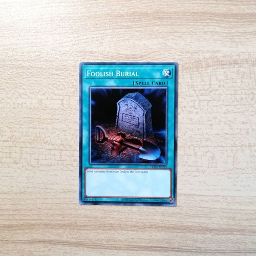 Yu-Gi-Oh! Foolish Burial Spell Card near mint, LDK2 2016