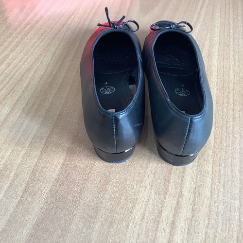 Aerosoles women's ballet flats like new, black, size 37.5