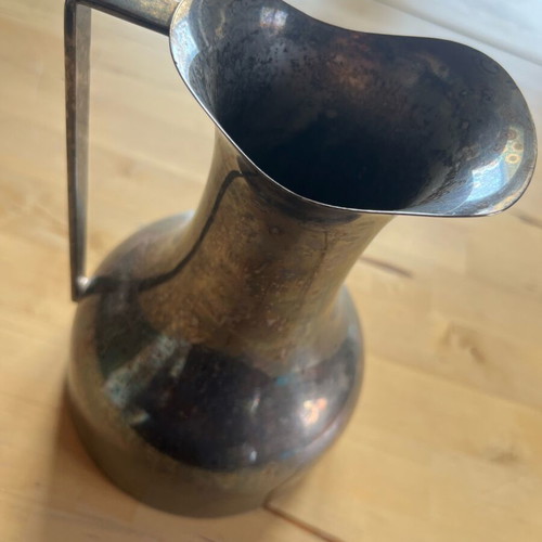 Silver plate sealed pitcher used