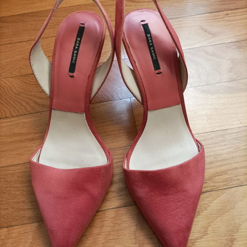 Zara shoes used, coral suede pumps size 38