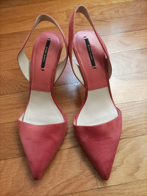 Zara shoes used, coral suede pumps size 38