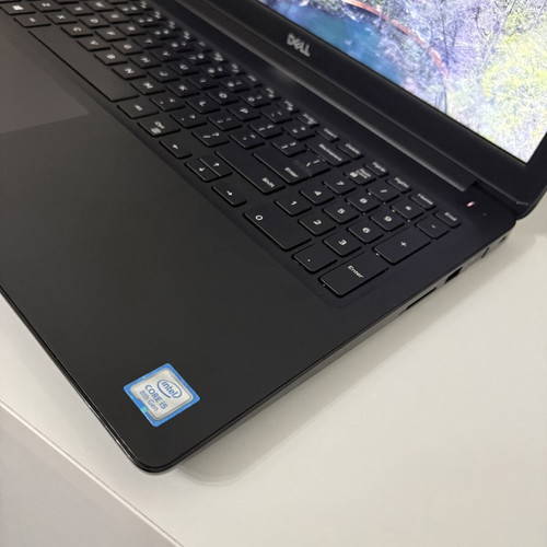 Dell Latitude 3500 φορητός υπολογιστής, i5-8265U, 16GB RAM, 256GB SSD + 500GB HDD, Windows 11, Office 2024