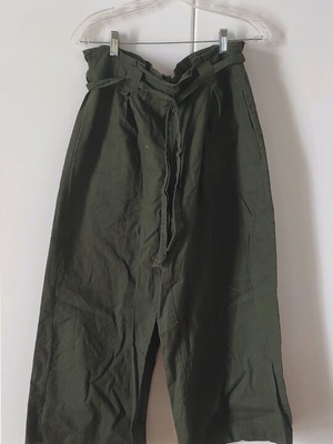 Max Studio women's linen pants size Large like new, green