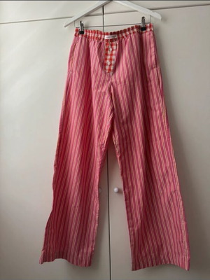Stradivarius pink pants like new, poplin, size L
