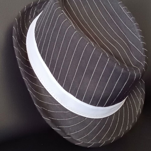 Pork Pie striped hat used, black and white