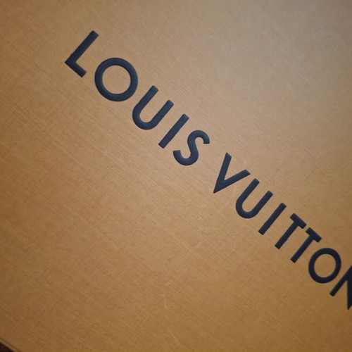Louis Vuitton box like new, 36×26×12 cm