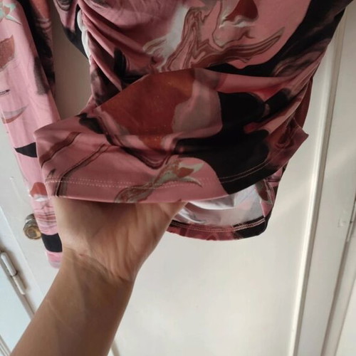 Pink Woman One-Shoulder Marble Top M new with tag