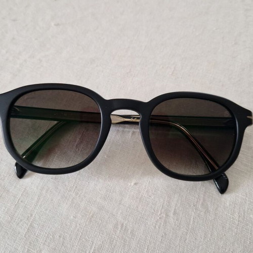 David Beckham sunglasses new, black and gold