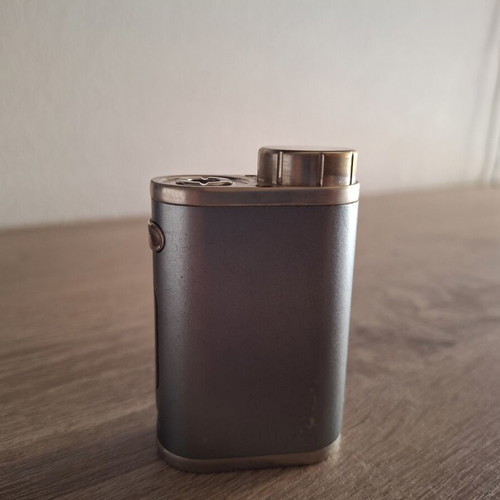 iStick Pico vaping kit used with Melo 3, Mini Tank Mega, extra battery