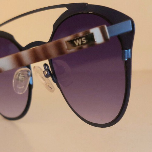 White Shark WS049 C03 sunglasses like new, blue and purple