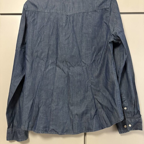 Pink Woman denim shirt size L like new, blue with pockets