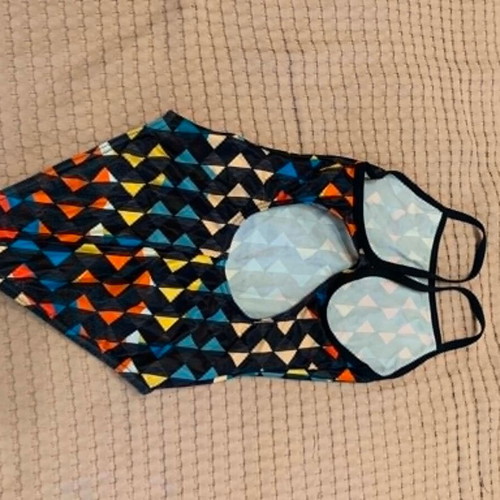 Arena Carnival Lightdrop Back Girls' Swimsuit like new, size 8-9