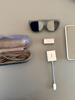 Ultimate AR Bundle XREAL Air 2 Pro και Beam Pro 256GB σαν καινούργια με πλήρη αξεσουάρ