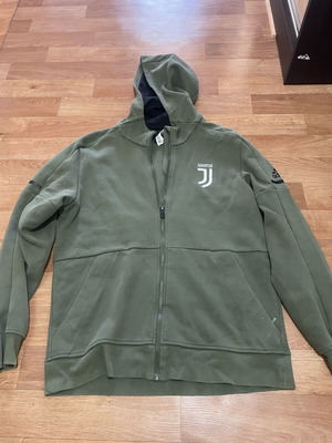 Adidas Juventus ZNE mens zip fleece like new