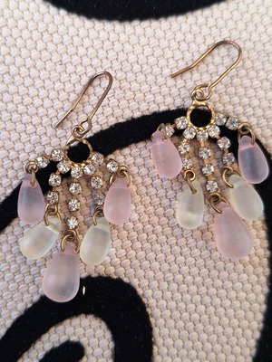 romantic earrings with rhinestones
