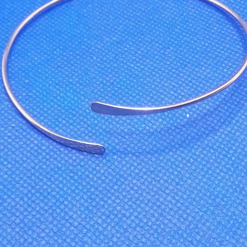 Metal bracelet open handcuff used