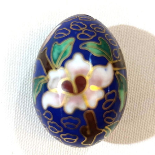 Handmade small cloisonné decorative eggs used with stands