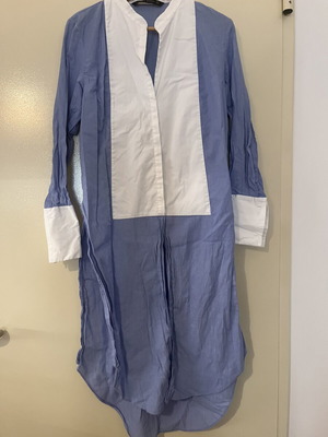 Zara maxi blue shirt with white details