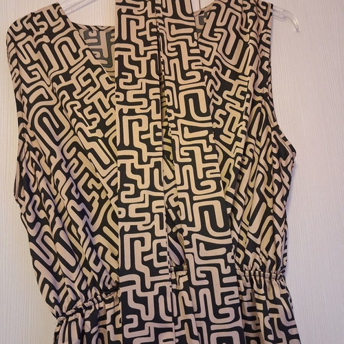 Maki Philosophy summer dress with geometric design, like new