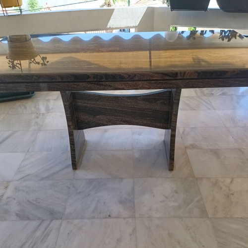 Granite Table like new, dimensions 162x80x80 cm