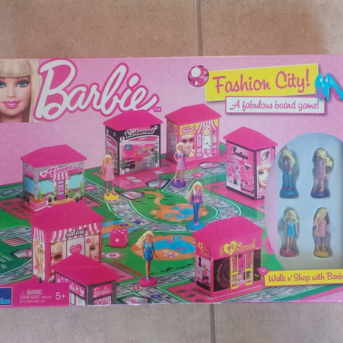 Barbie Fashion City board game