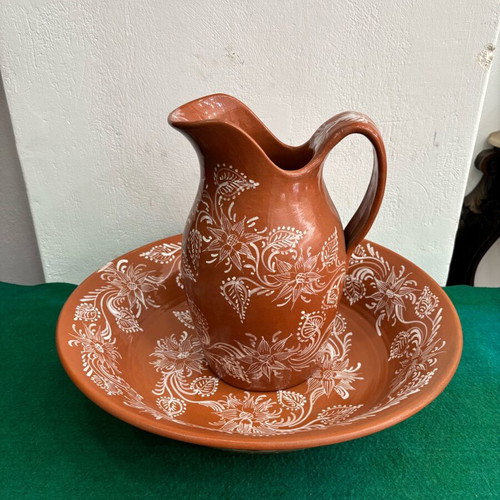 Skyros lavabo used, beautiful in perfect condition
