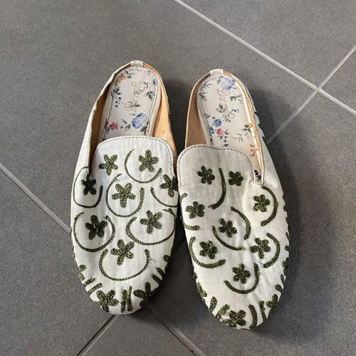 A-Cold-Wall leather mules size 39 like new, white