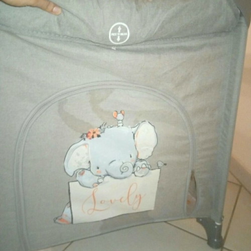 Lorelli playpen with wheels and elephant figure