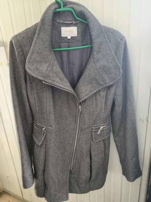 Gray jacket like new, size XXXS